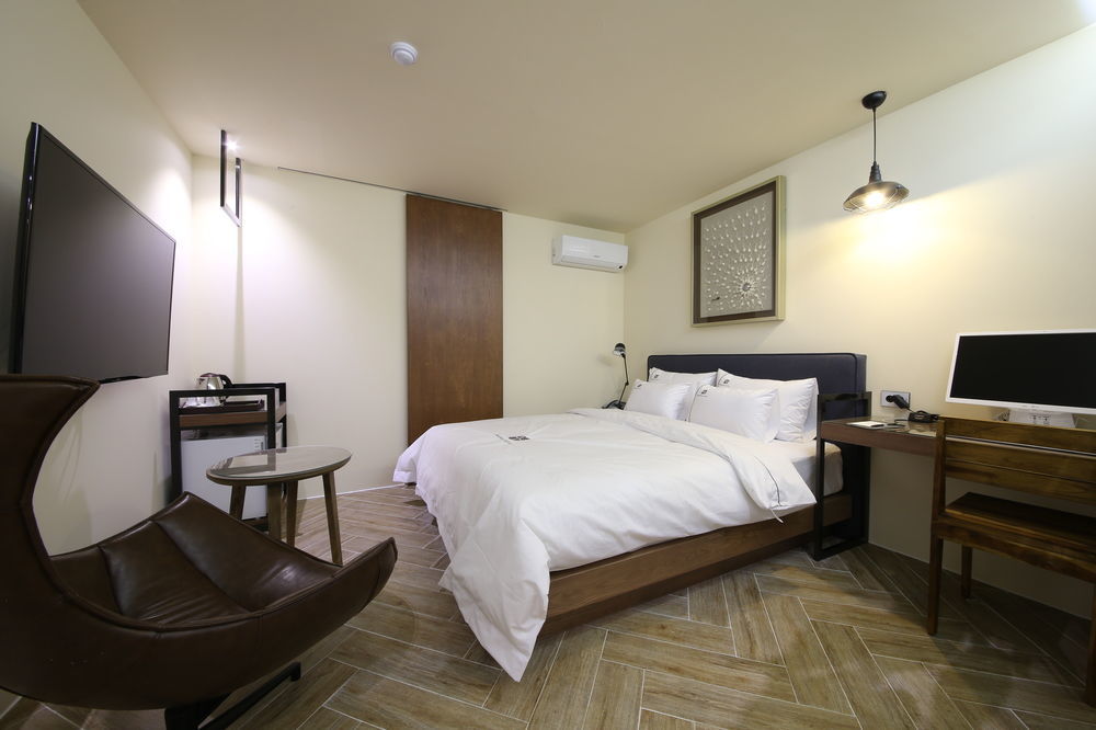 Avenue Hotel Jeonju Exterior foto